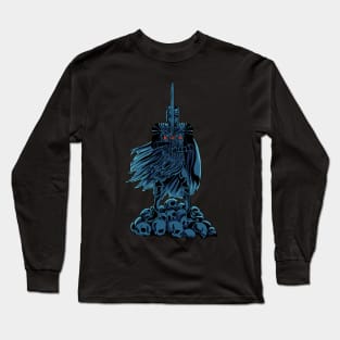 Templar with sword on skulls - Knights Templar Long Sleeve T-Shirt